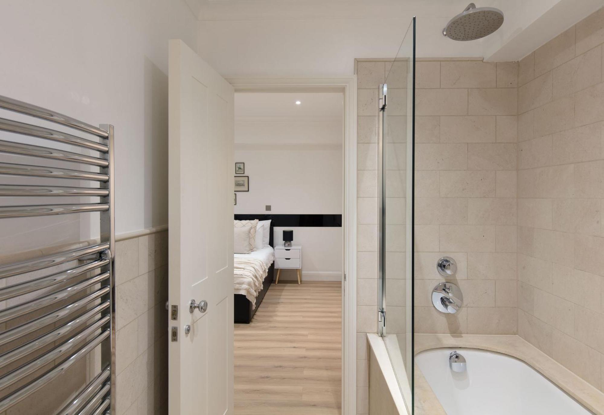 Spacious Quiet 4Bedrooms 6Beds House With Private Garage 5Min Walk To Paddington Station London Kültér fotó